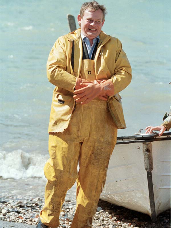 martin-clunes-fisherman-all-at-sea